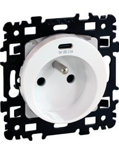 SQUARE Prise combinée 2P+T + USB C Blanc